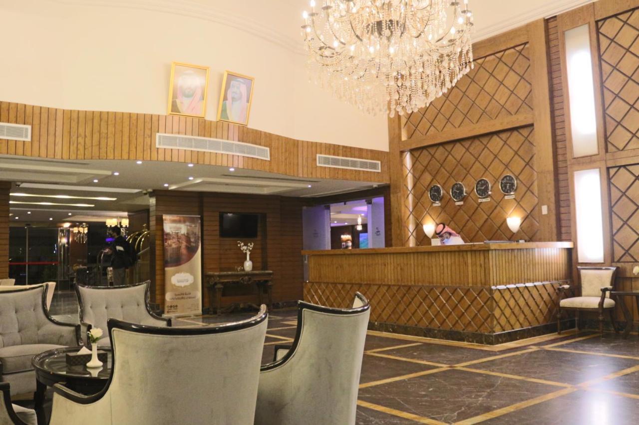 Valencia Hotel Suites Khobar Extérieur photo
