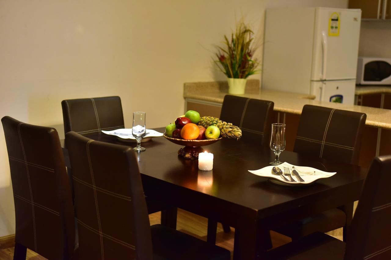 Valencia Hotel Suites Khobar Extérieur photo