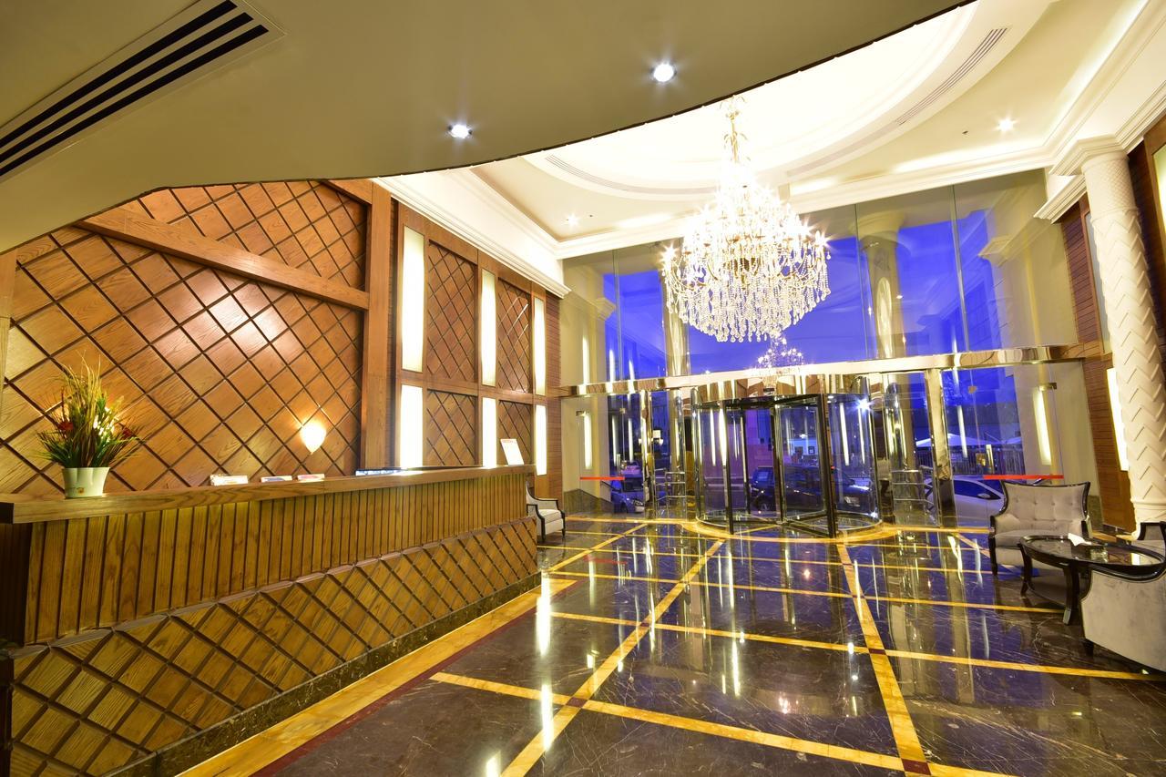 Valencia Hotel Suites Khobar Extérieur photo