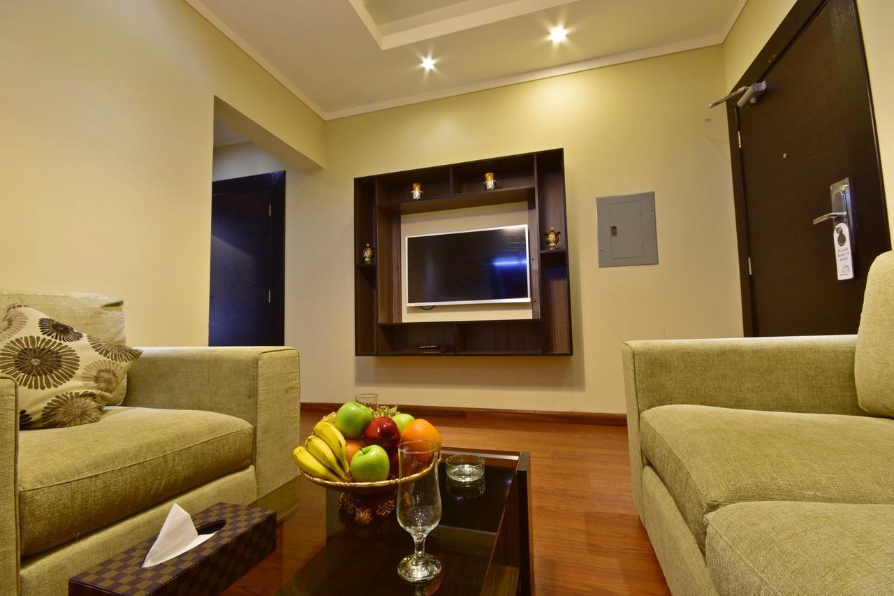Valencia Hotel Suites Khobar Extérieur photo