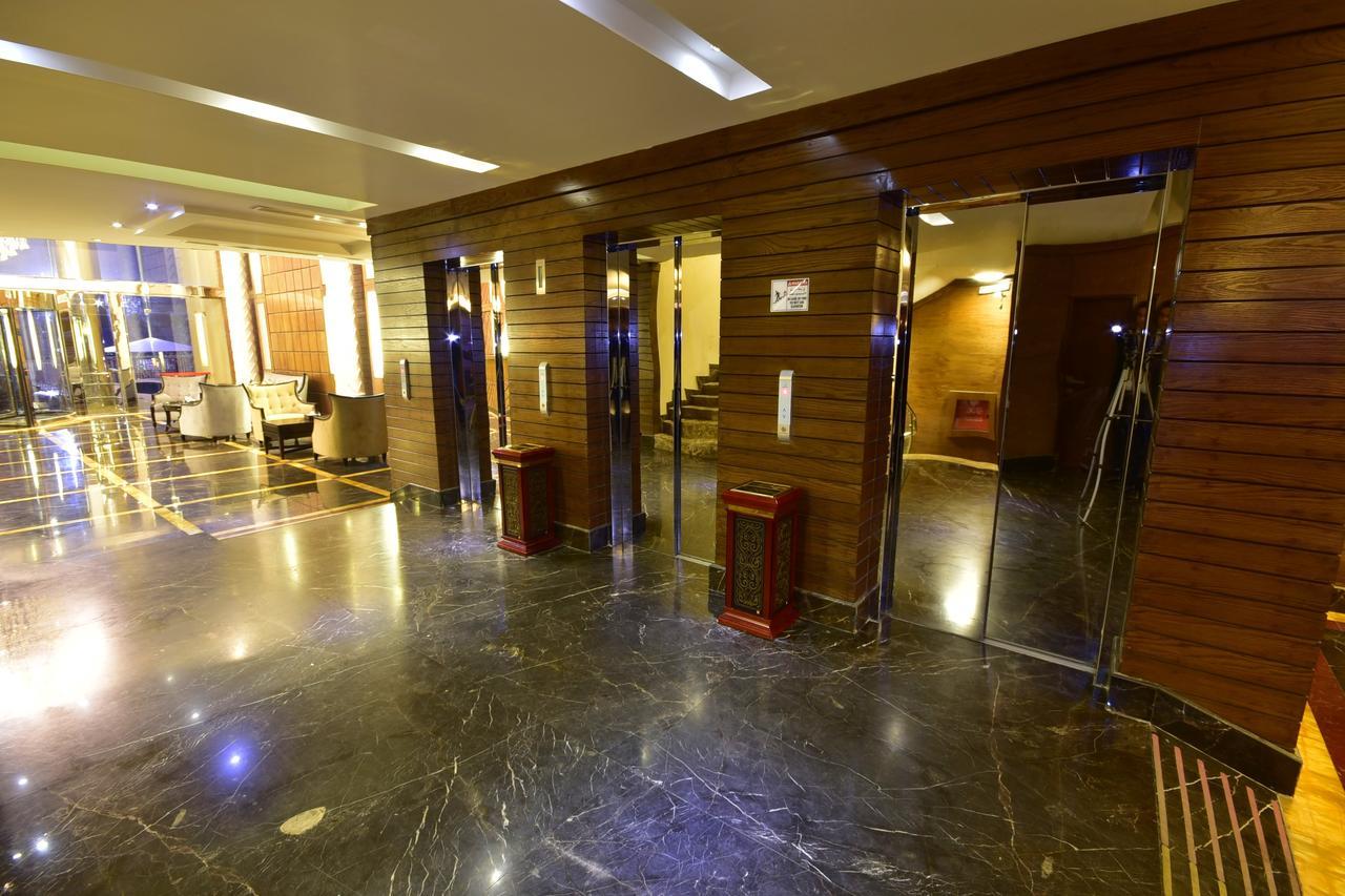 Valencia Hotel Suites Khobar Extérieur photo