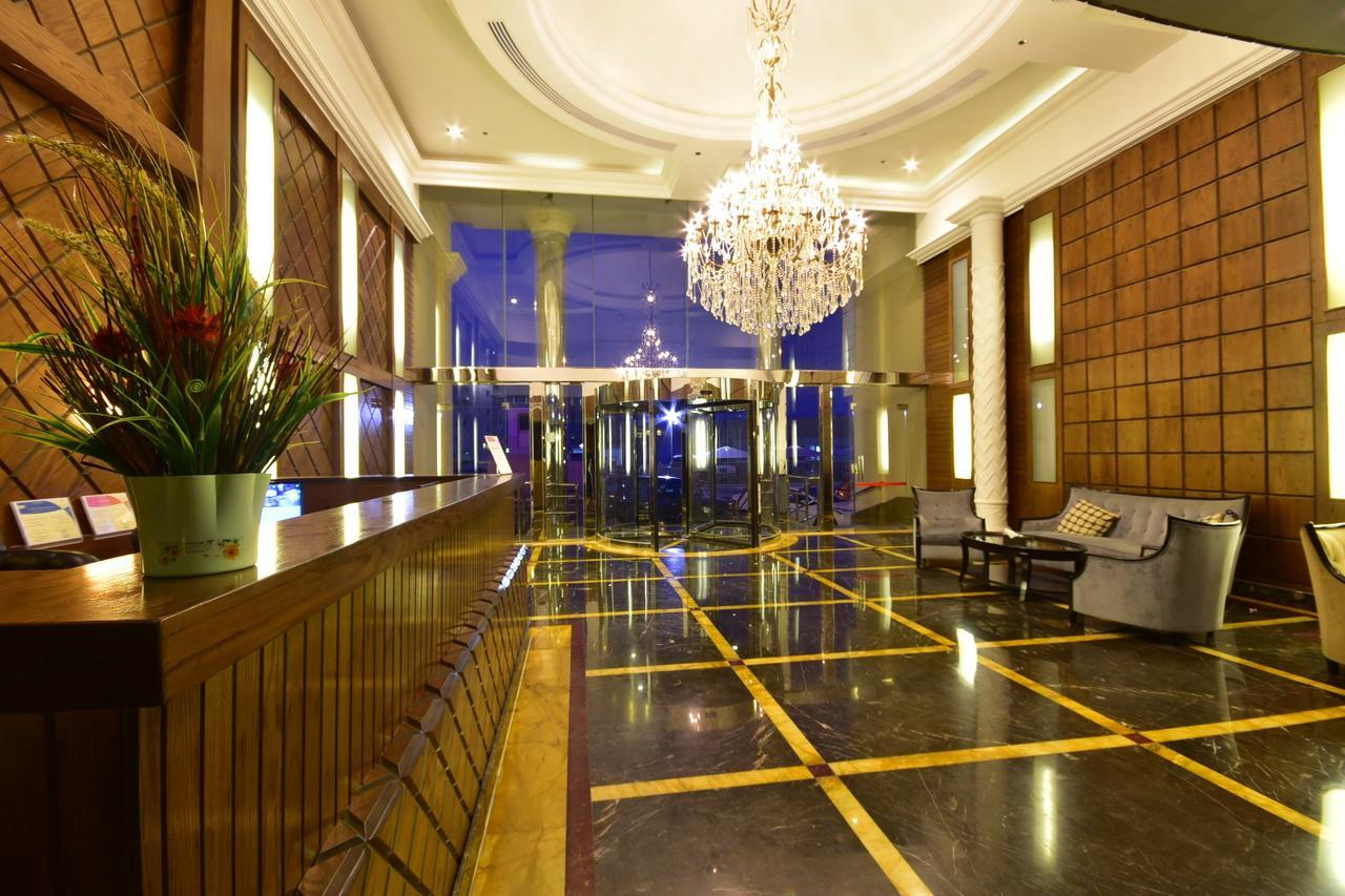Valencia Hotel Suites Khobar Extérieur photo